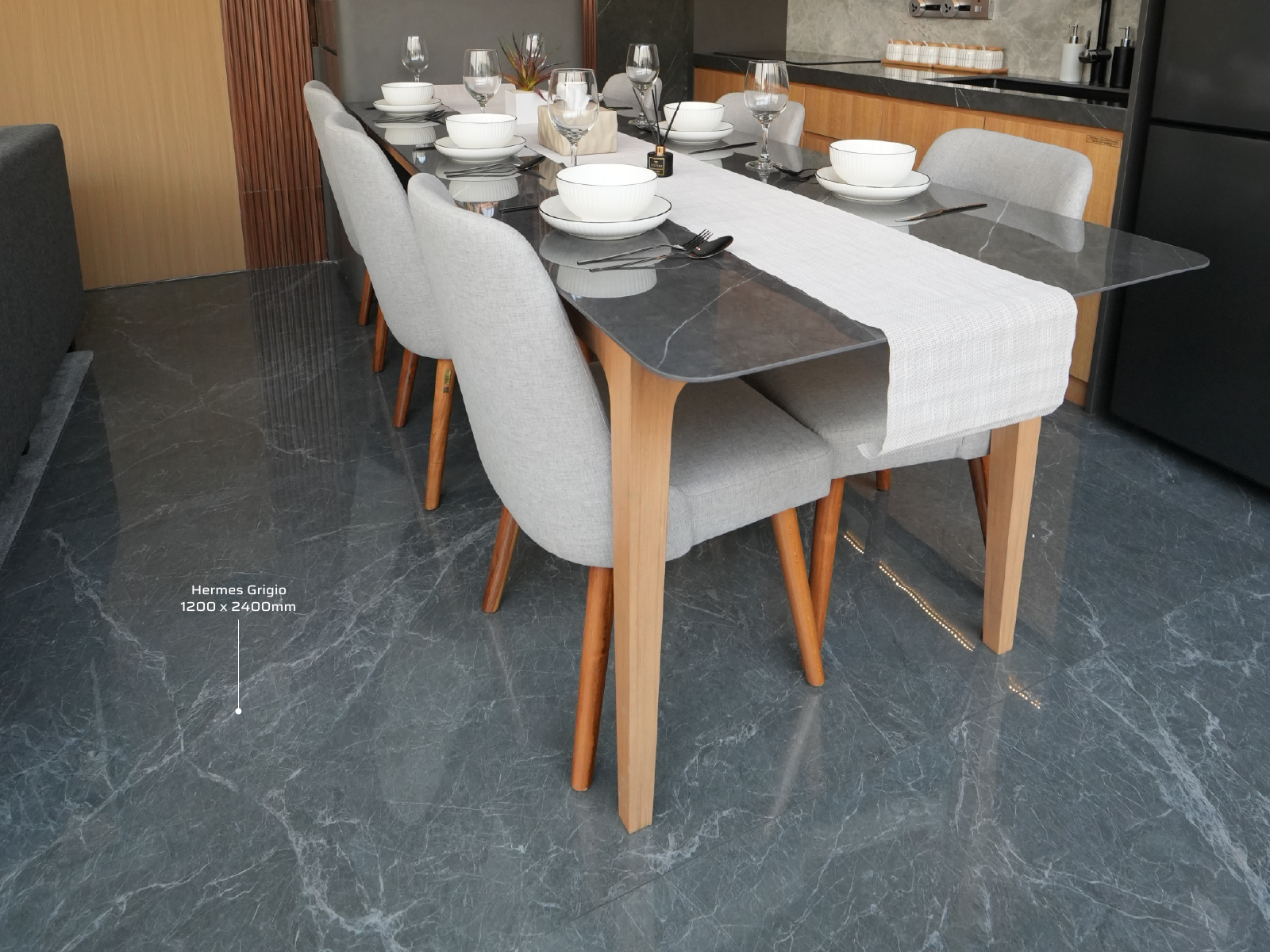 Granite Tile Hermes Grigio 120x240 BDA pada ruang tamu Metland Cakung